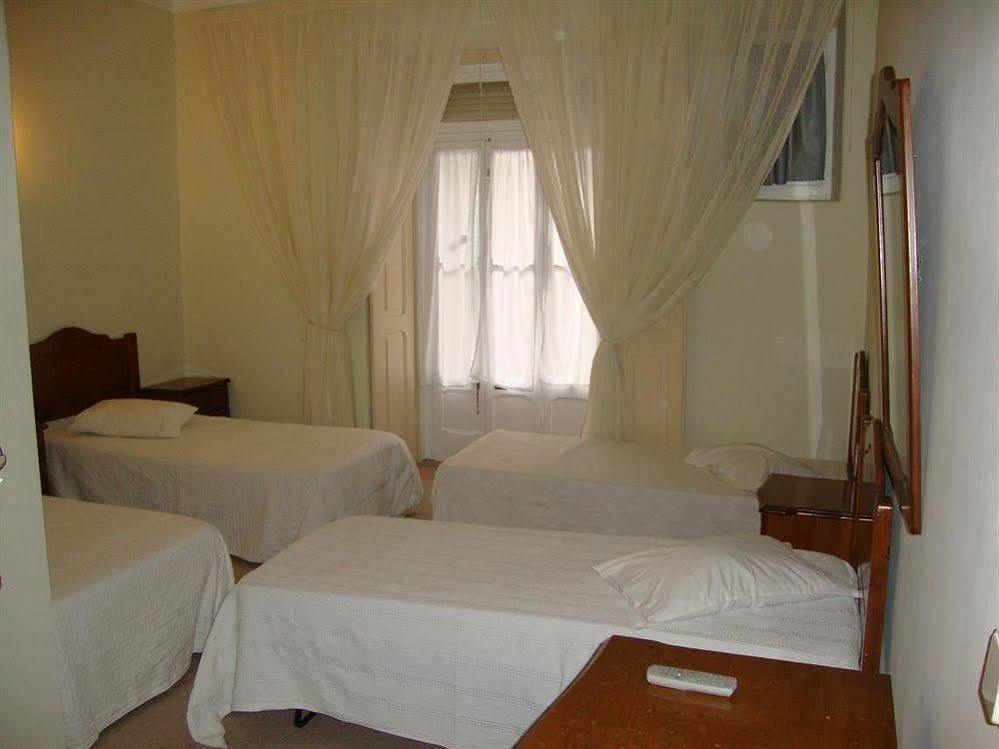 Residencial Marisela Gasthof 2*